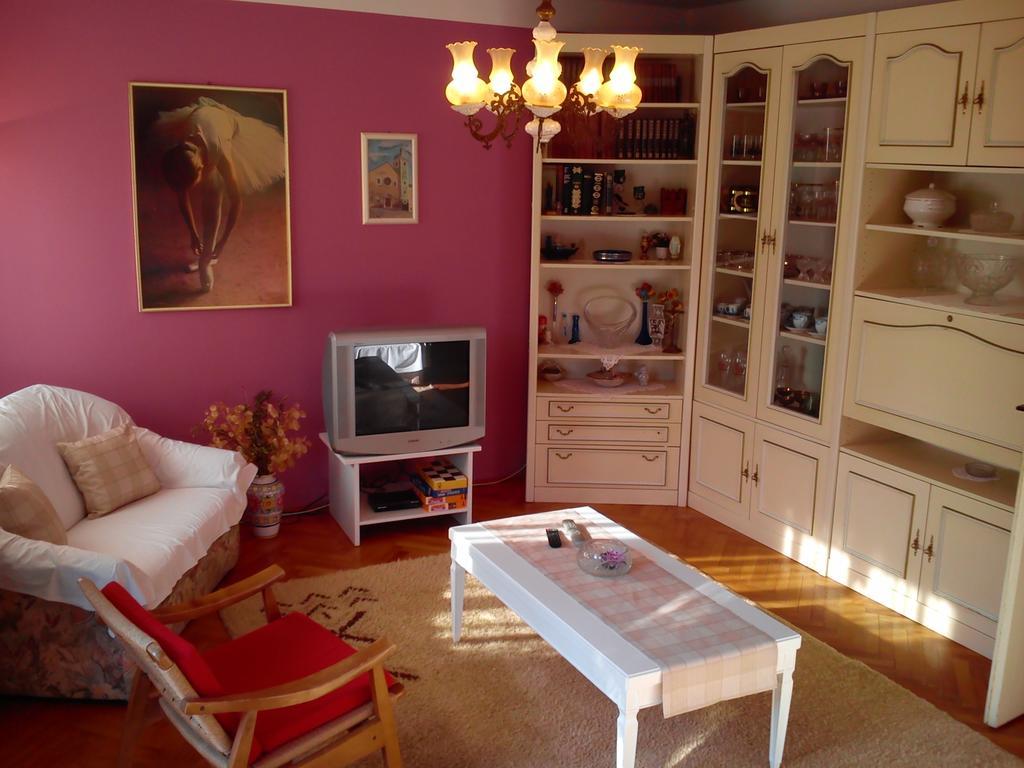 Apartment Tomislav セニ 部屋 写真
